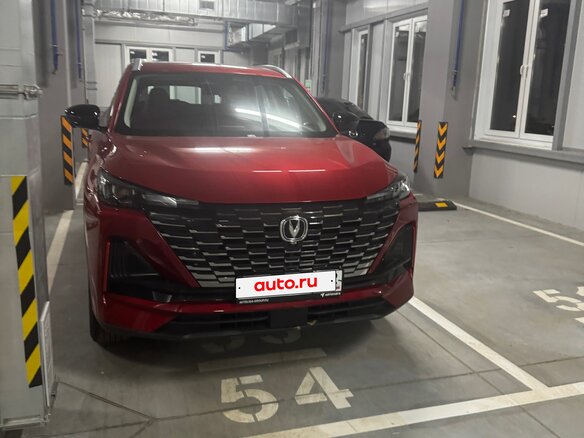 2023 Changan CS55 Plus II, красный, 1750000 рублей - вид 1