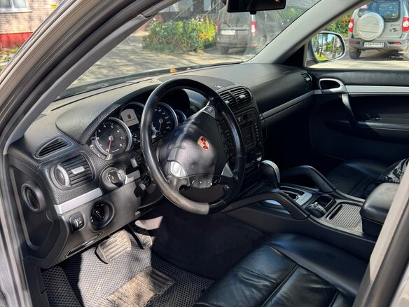 2005 Porsche Cayenne I (955), серый, 950000 рублей - вид 5