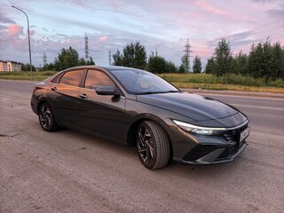 2023 Hyundai Elantra VII (CN7) Рестайлинг, серый, 1760000 рублей, вид 4