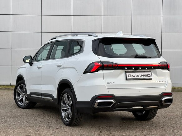 2025 Geely Okavango I Рестайлинг, белый - вид 5
