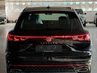 2026 Volkswagen Touareg III Рестайлинг, чёрный, 12400000 рублей, вид 5