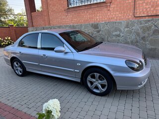 2007 Hyundai Sonata ТагАЗ IV (EF) Рестайлинг, серебристый, 570000 рублей, вид 2