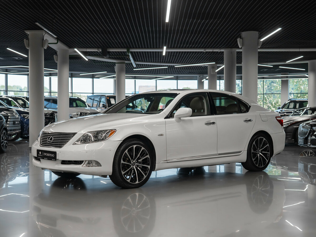 Открыть фотографии: Lexus LS IV