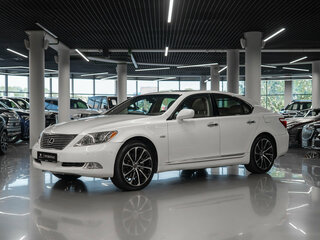 Lexus LS 460 IV