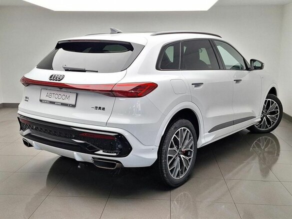 2026 Audi Q5 L III (GU), белый, 6930000 рублей - вид 2
