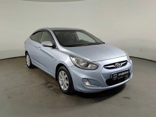 2012 Hyundai Solaris I, серебристый, 810000 рублей, вид 3