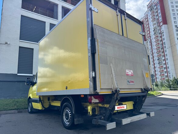 2018 Mercedes-Benz Sprinter, жёлтый, 1999999 рублей - вид 12