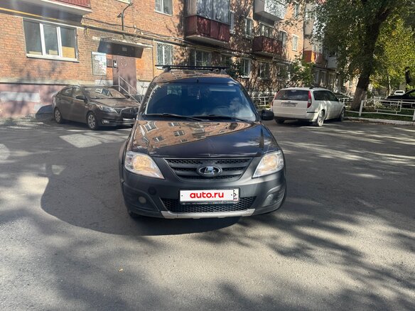 2019 Lada (ВАЗ) Largus Cross I, коричневый, 800000 рублей - вид 1