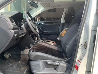 2023 Volkswagen T-Roc I (China Market), белый, 1350000 рублей, вид 4