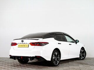 2019 Toyota Camry VIII (XV70), белый, 2329000 рублей, вид 4