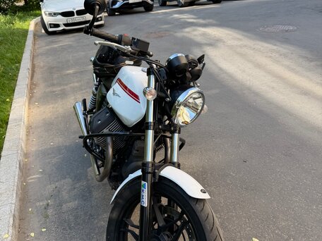 2013 Moto Guzzi V 7, белый, 470000 рублей, вид 4