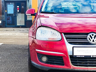 2008 Volkswagen Jetta V, красный, 446083 рублей, вид 5