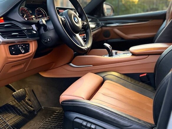 2018 BMW X6 40d II (F16), белый, 3500000 рублей - вид 12