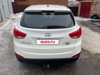 2013 Hyundai Tucson II, белый, 1300000 рублей, вид 4