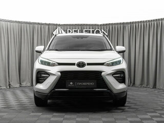 2020 Toyota Wildlander I, белый, 3090000 рублей, вид 3