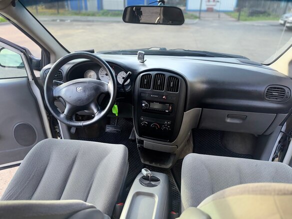2005 Dodge Caravan 4-speed IV, белый, 455000 рублей - вид 14