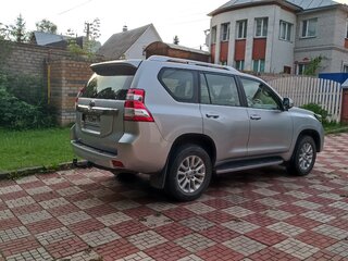 2015 Toyota Land Cruiser Prado 150 Series Рестайлинг 1, серый, 4500000 рублей, вид 4