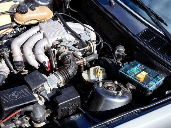 1986 BMW 3 серии 320i II (E30), серый - вид 12