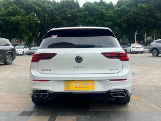 2023 Volkswagen Golf VIII, белый, 1880000 рублей, вид 5