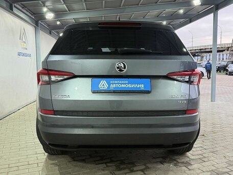2018 Skoda Kodiaq I, серый, 2399000 рублей, вид 4