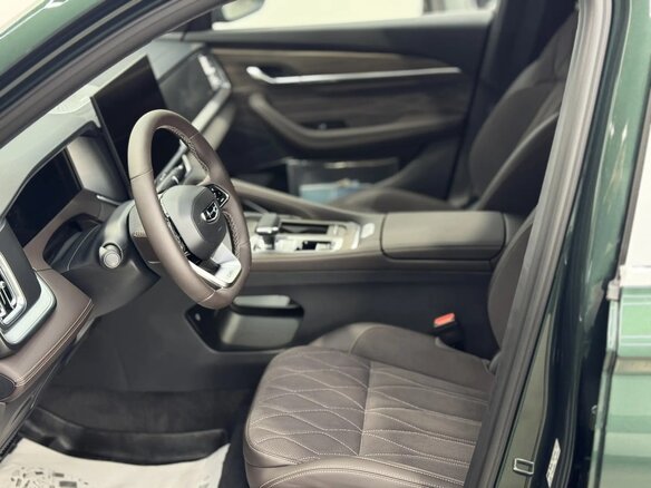 2026 Geely Monjaro I Рестайлинг 2 (China Market), зелёный, 4090000 рублей - вид 24