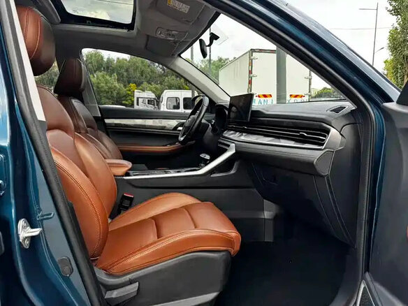 2022 Geely Vision X6 Pro, синий, 1347000 рублей - вид 11
