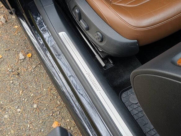 2011 Volkswagen Passat B7, чёрный, 1900000 рублей - вид 38