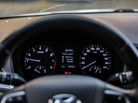2018 Hyundai Solaris II, белый, 1044000 рублей, вид 5