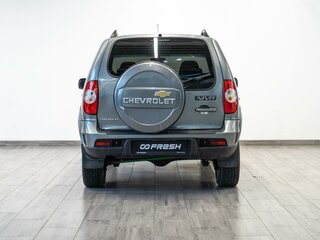 2014 Chevrolet Niva I Рестайлинг, серый, 639000 рублей, вид 4