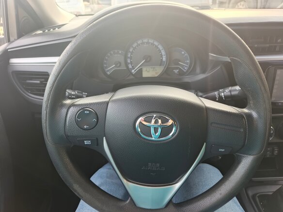 2013 Toyota Corolla XI (E160, E170, E180), чёрный, 1100000 рублей - вид 6