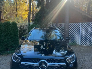 2021 Mercedes-Benz GLC 300 d I (X253) Рестайлинг, чёрный, 4500000 рублей, вид 1