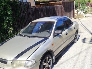 1997 Mazda 323 V (BA), серый, 200000 рублей, вид 2