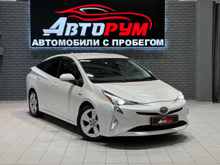 2016 Toyota Prius PHV ZVW52 IV (XW50), белый, 1697000 рублей, вид 1
