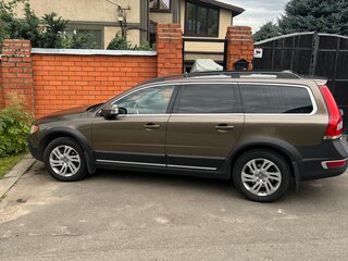 2013 Volvo XC70 II Рестайлинг, коричневый, 2070000 рублей, вид 4