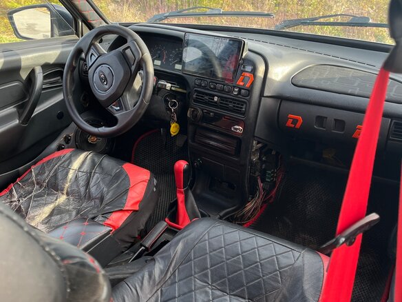 2004 Lada (ВАЗ) 2114, серебристый, 90000 рублей - вид 8