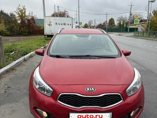 2015 Kia Ceed II, красный, 1390000 рублей, вид 2