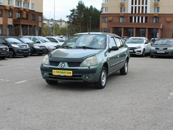2004 Renault Symbol I Рестайлинг, зелёный, 129000 рублей