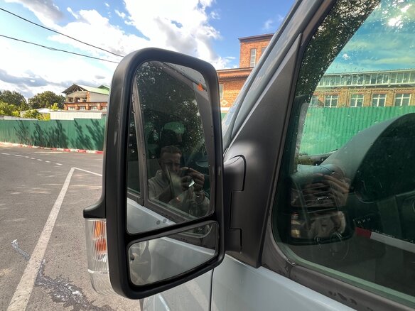 2015 Mercedes-Benz Sprinter, серый, 2200000 рублей - вид 13