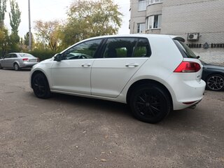 2013 Volkswagen Golf VII, белый, 1200000 рублей, вид 3
