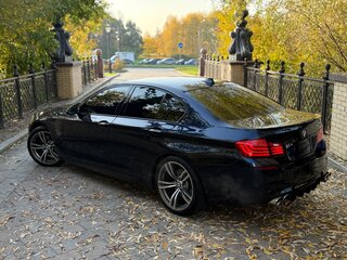 2013 BMW 5 серии 535i xDrive VI (F10/F11/F07), синий, 2750000 рублей, вид 4