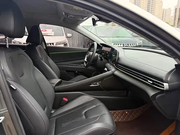 2023 Hyundai Elantra VII (CN7) Рестайлинг, белый, 1658000 рублей - вид 9