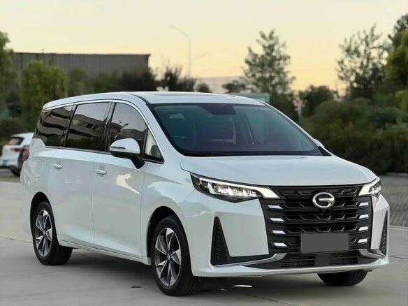2022 GAC Trumpchi M6 Pro, белый, 1650000 рублей - вид 1