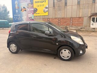 2013 Chevrolet Spark III, чёрный, 560000 рублей, вид 3