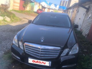 2012 Mercedes-Benz E-Класс 200 7G-Tronic IV (W212, S212, C207), чёрный, 1500000 рублей, вид 1