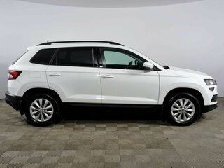 2020 Skoda Karoq I, белый, 1998000 рублей, вид 4