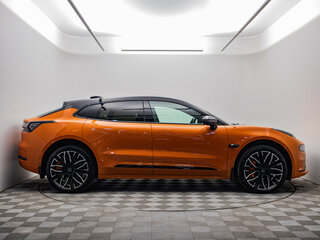 2023 Zeekr 001 100 kWh (CCS2) I, оранжевый, 5595000 рублей, вид 4
