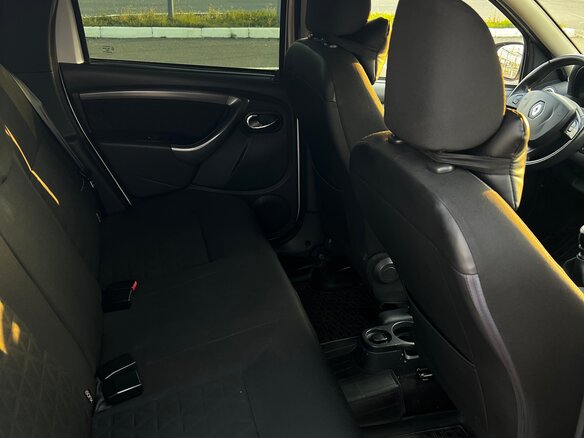 2015 Renault Duster I Рестайлинг, серебристый, 799000 рублей - вид 16