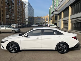 2023 Hyundai Elantra N Line VII (CN7) Рестайлинг, белый, 2400000 рублей, вид 5