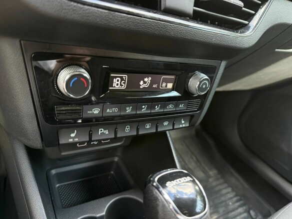 2021 Skoda Rapid II, серый - вид 21