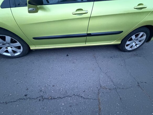 2008 Peugeot 308 I, жёлтый, 365000 рублей - вид 7